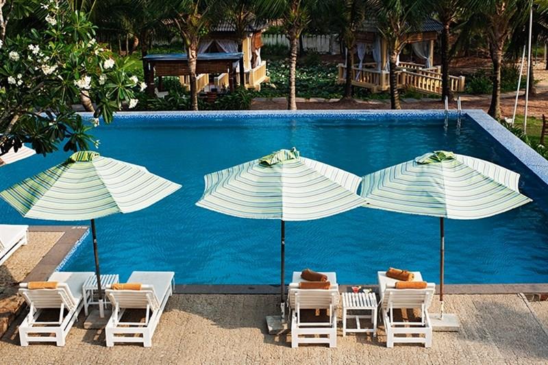 Hồ bơi - Eden Resort